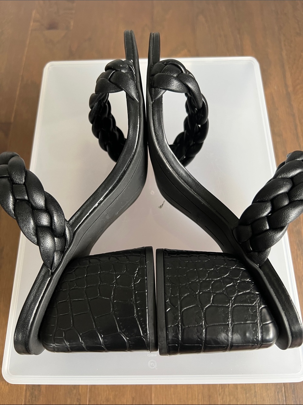 Dolce Vita Paily Black Stella Braided Slip-on Sandals - Picture 10 of 10